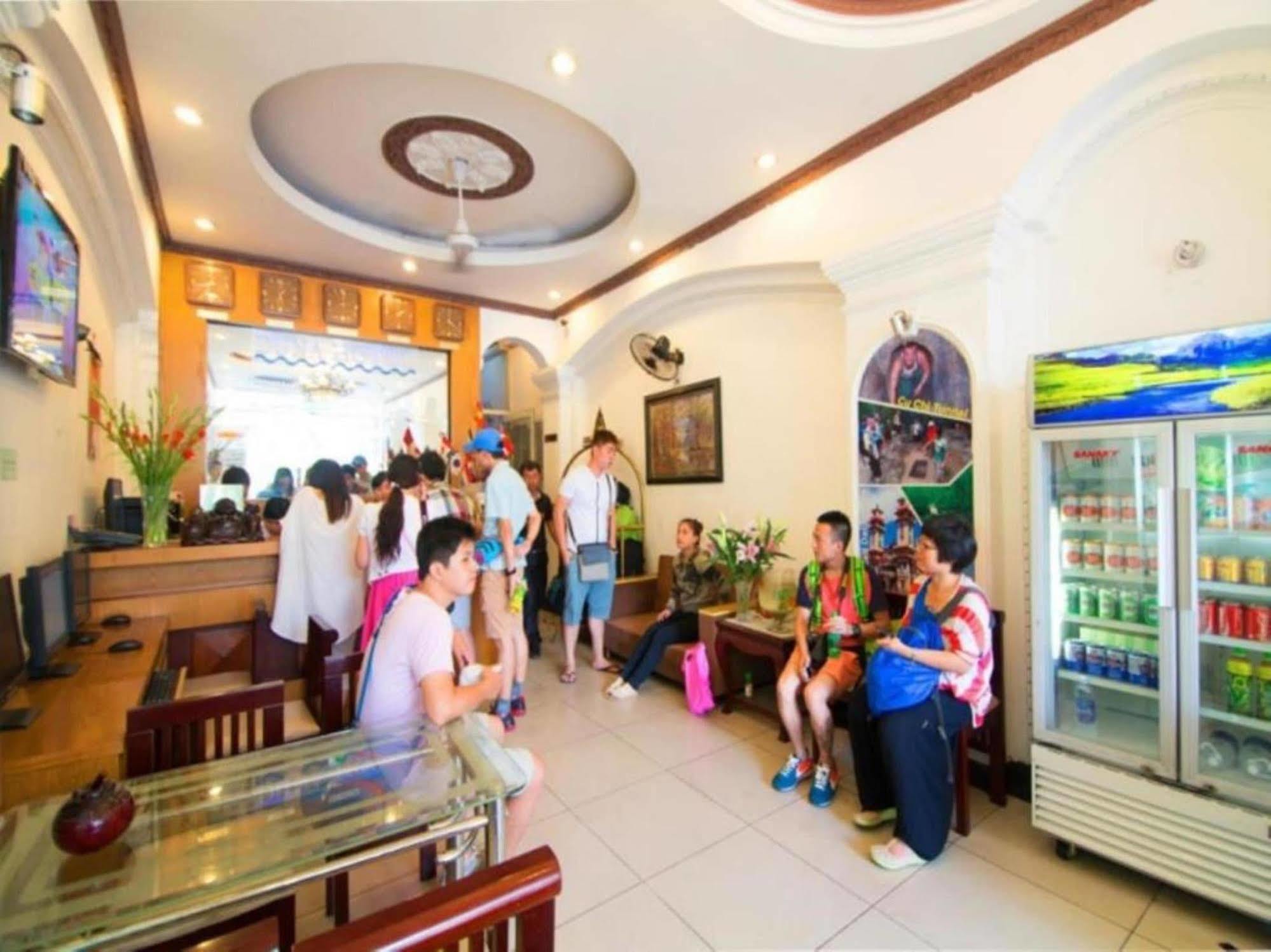 Cosmo Square Hotel Ho Chi Minh City Bagian luar foto